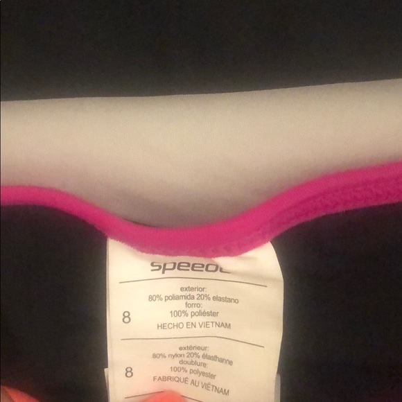 Speedo two piece bathing suit- like new - Picture 6 of 6